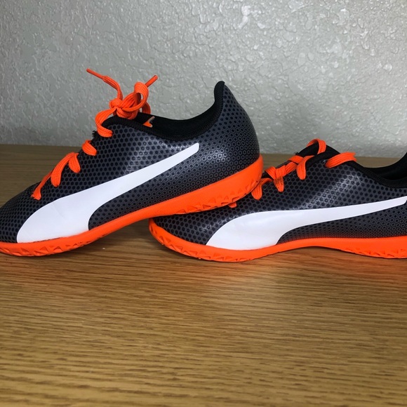puma indoor soccer shoes youth